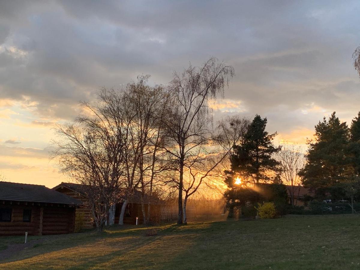 Reves De Bois Villa Loubeyrat Kültér fotó