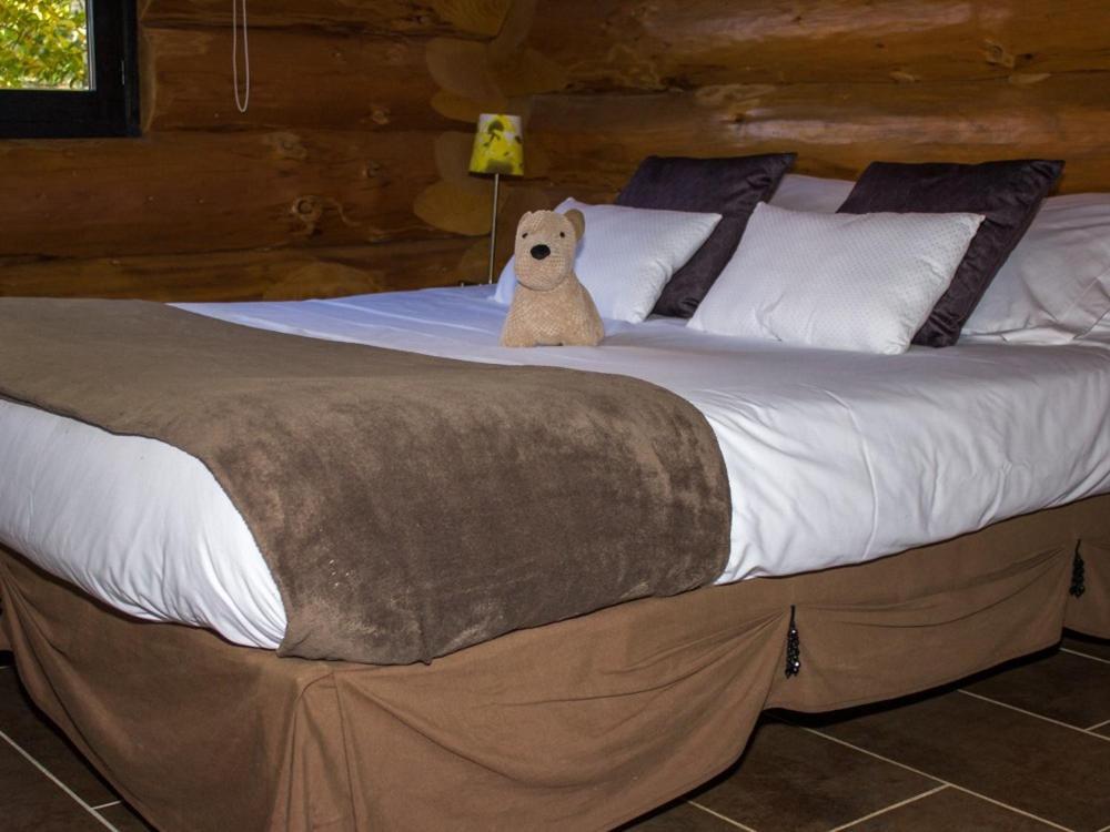 Reves De Bois Villa Loubeyrat Szoba fotó