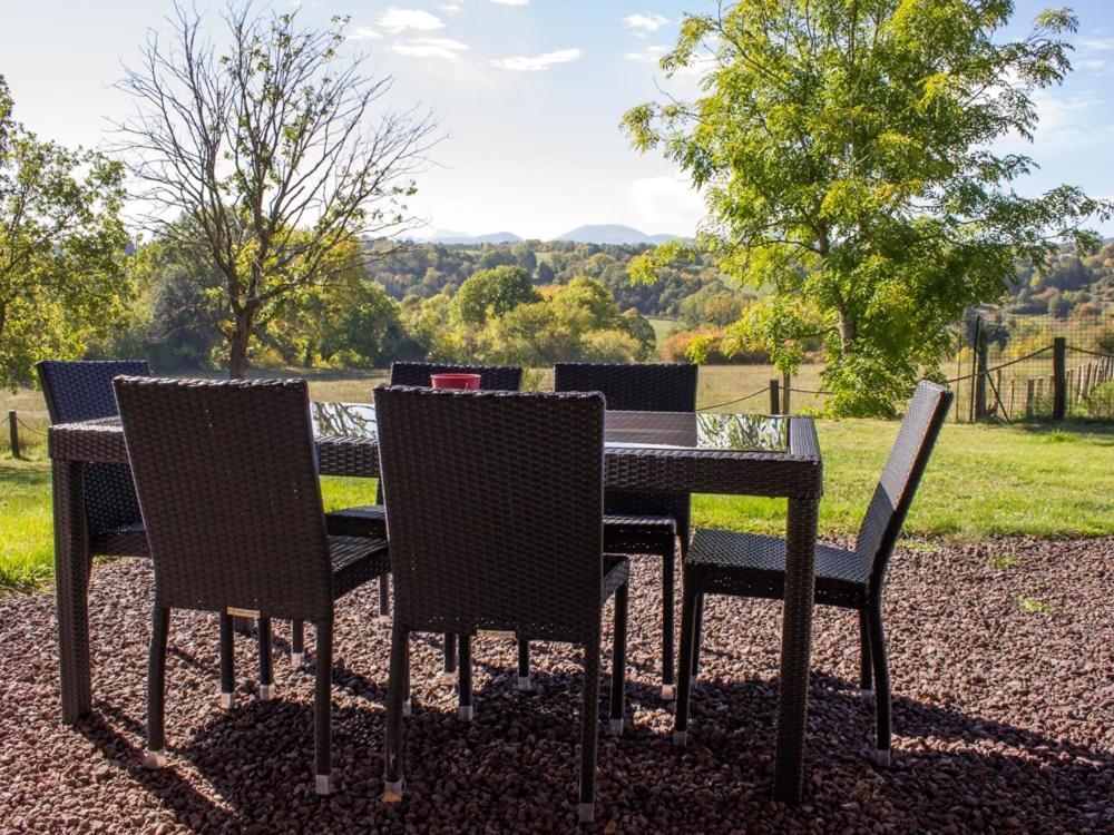 Reves De Bois Villa Loubeyrat Szoba fotó
